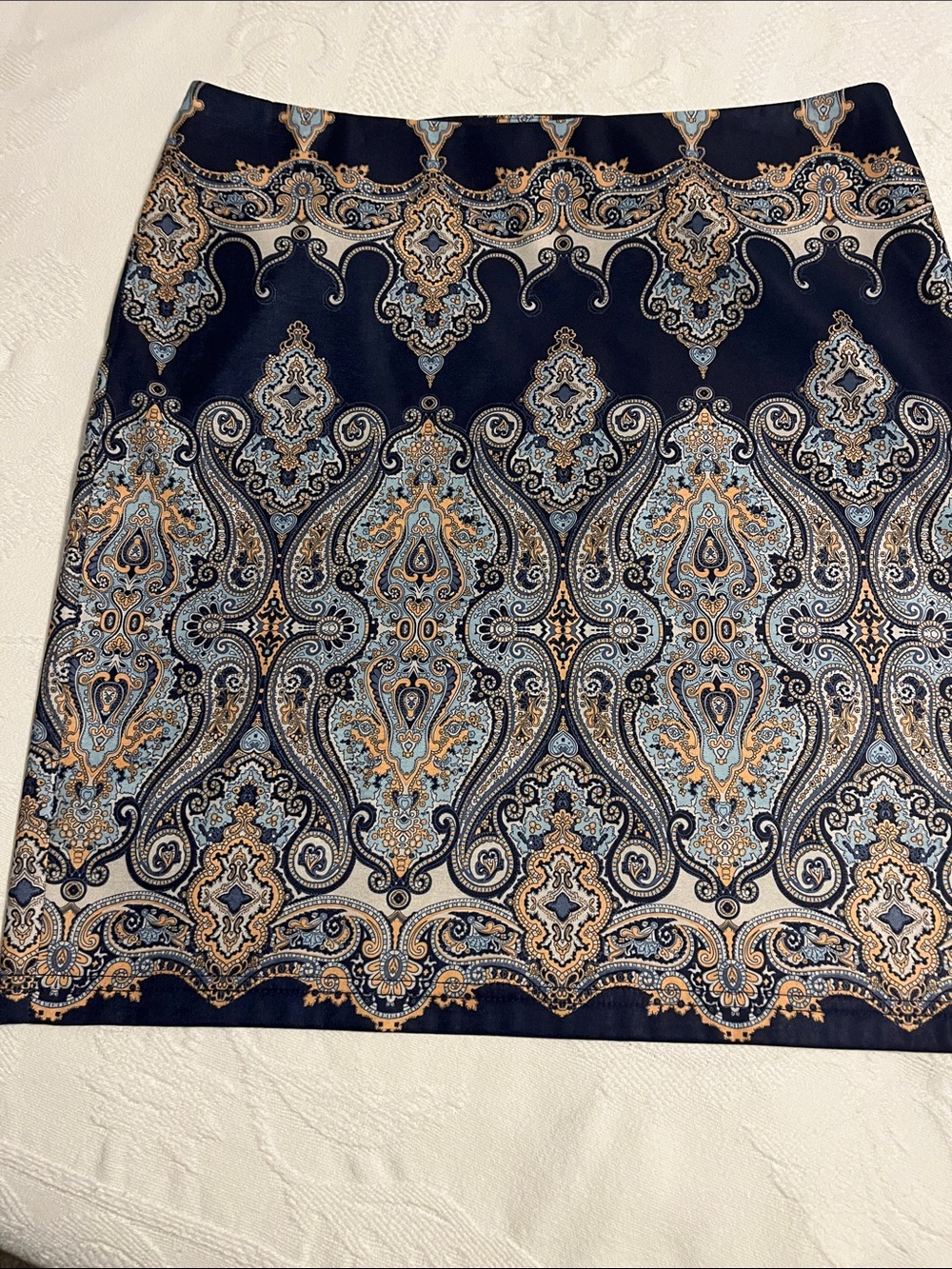 INC A line skirt size 10 perfect condition